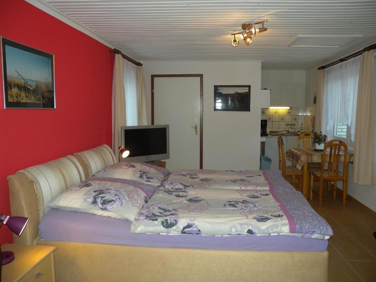 Holiday Home In Bergen Auf Ruegen 2852 แบร์เกิน เอาฟ์ รือเจิน ภายนอก รูปภาพ